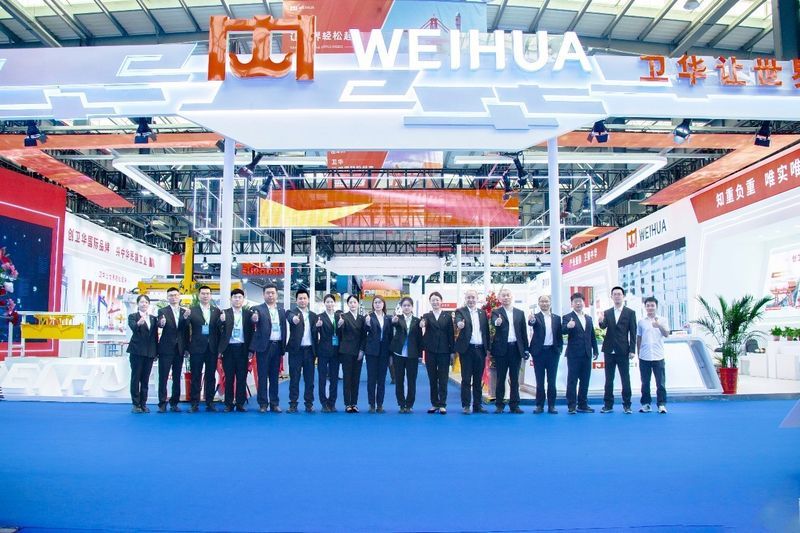新Level！WEIHUA“黑科技”亮相中國長垣起重裝備博覽交易會！